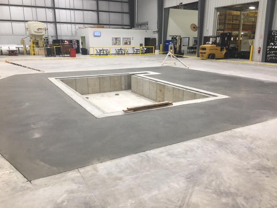 industrial warehouse concrete pour in manitowoc koeppel concrete